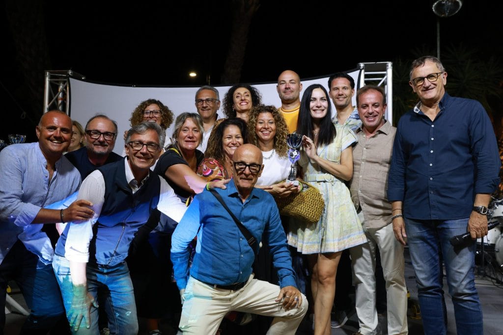 Sailing Castle Cup 2025 – gruppo di partecipanti in posa dopo l'evento